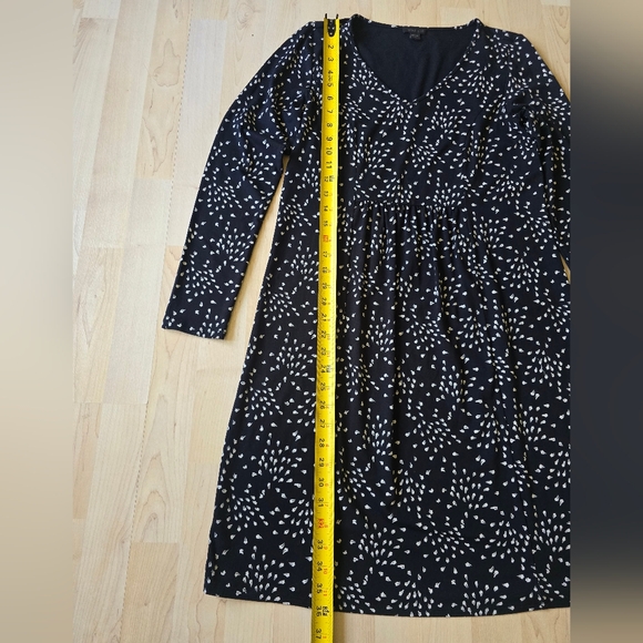 J.Jill Wearever Black White Leaf Print Knit Fit Flare Short Dress Womens Size XS - Picture 7 of 12